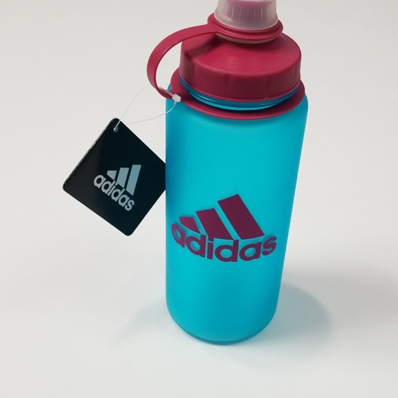 Adidas Waterbottle - Picture 6 of 6